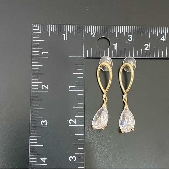 Unsigned Gold-tone Large Crystal Glass Teardrop 11mm Dangling Drop Earrings 12g - Picture 8 of 14